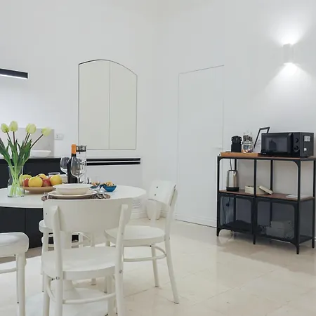 Porta Murat Castle * Бари